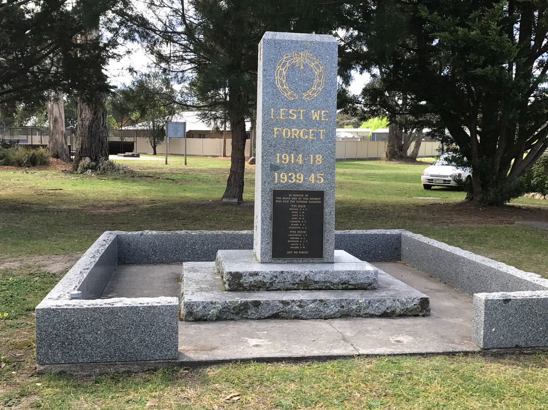 Cann River War Memorial景点图片