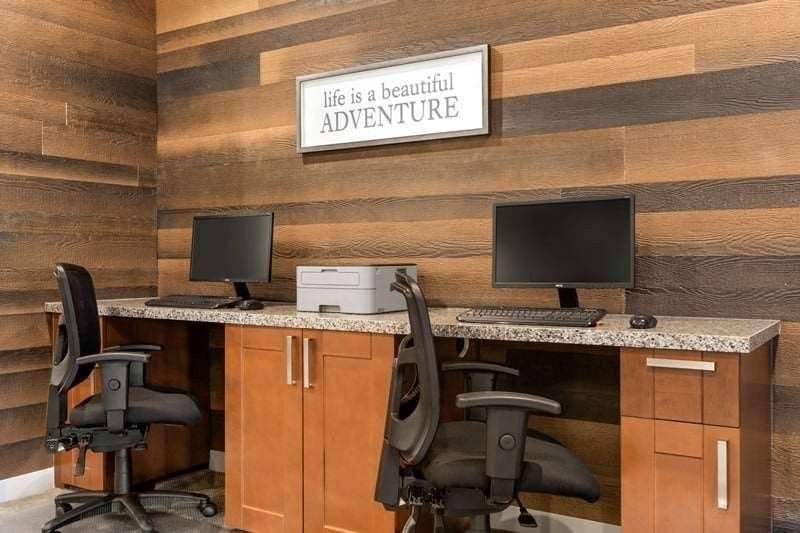 Days Inns & Suites By Wyndham Brooks主图