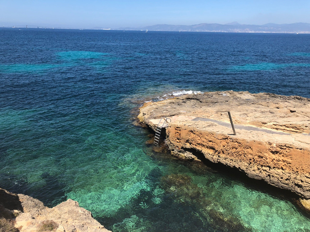 卡普洛卡特酒店主图