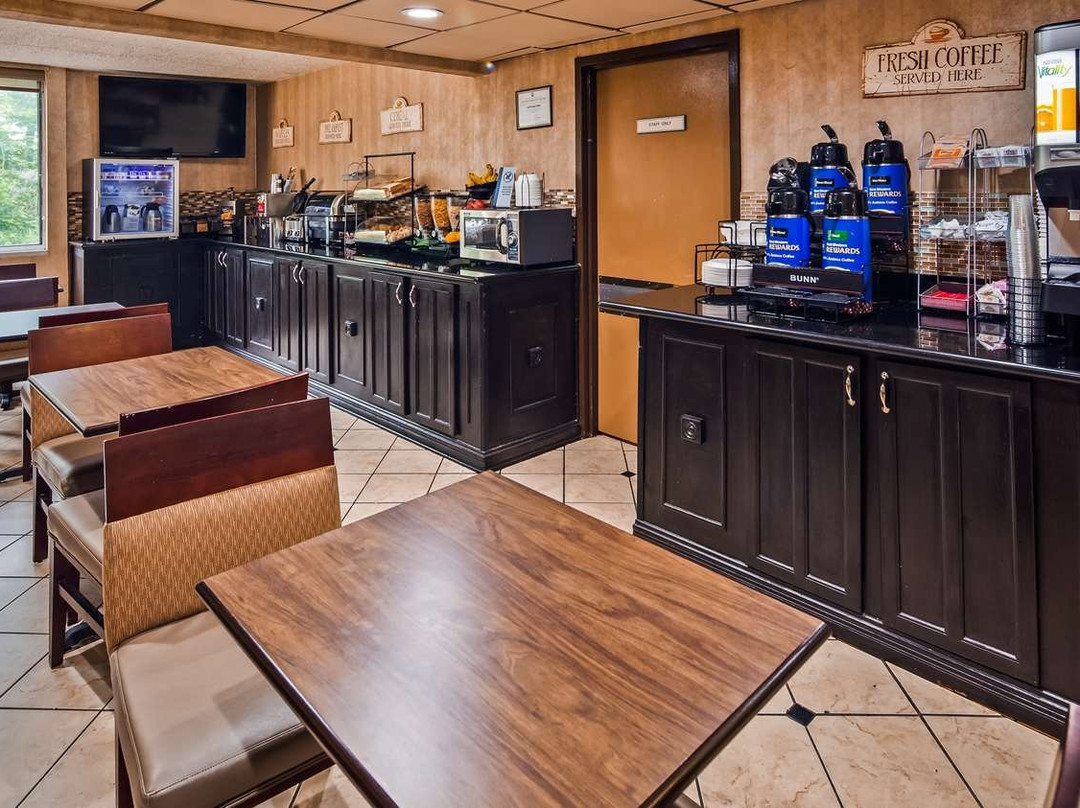 Best Western Hazlet Inn主图