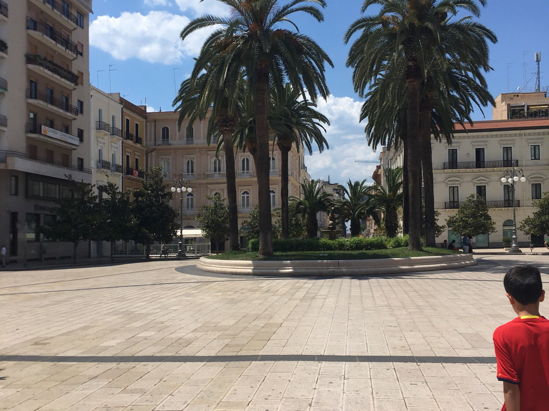 Piazza Immacolata-塔兰托必去景点