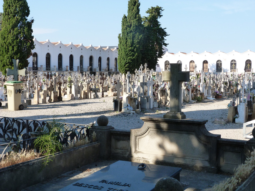 Cementerio De Reus景点图片