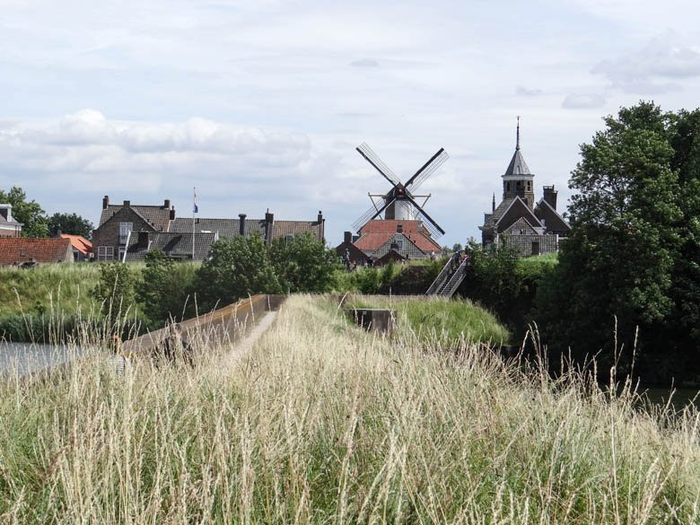 Moerdijk Lighthouse景点图片