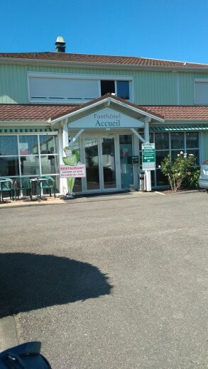 卡尔卡松法斯特酒店主图