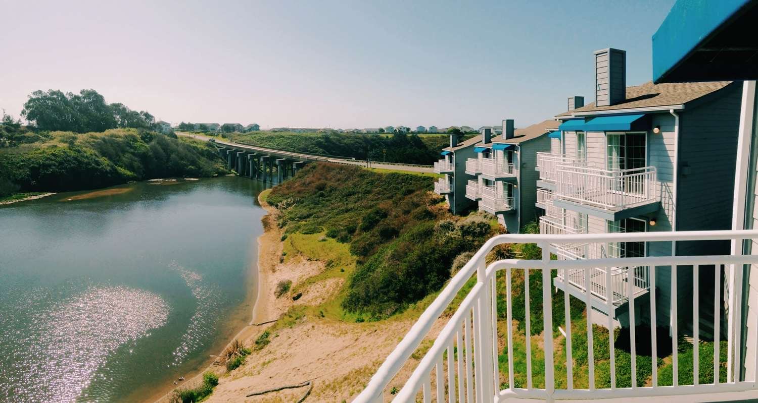 Beach House Inn-官方