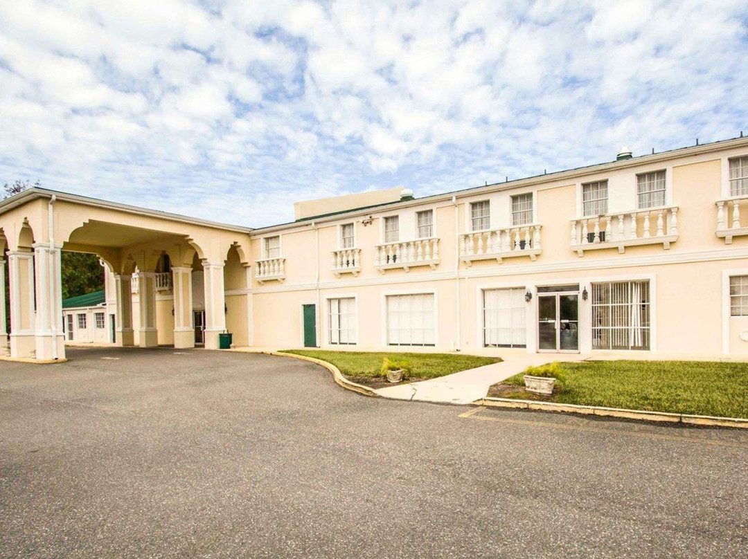 Quality Inn Airport主图