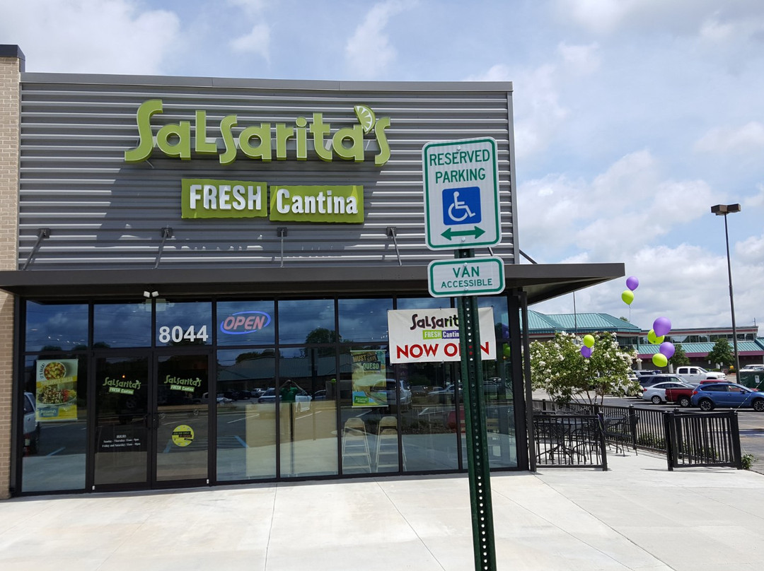 Salsarita's Fresh Mexican Grill