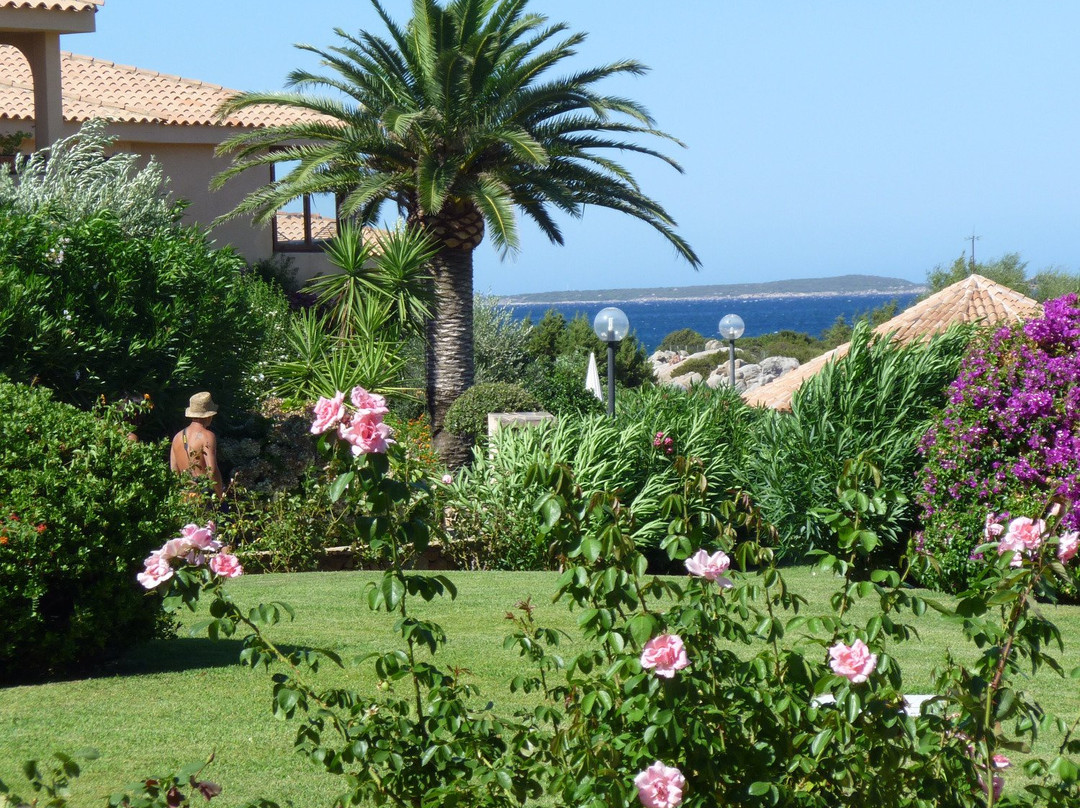 Baia De Bahas Apartments主图