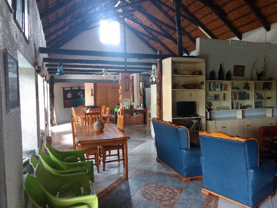 Kosi Moon Bed & Breakfast主图