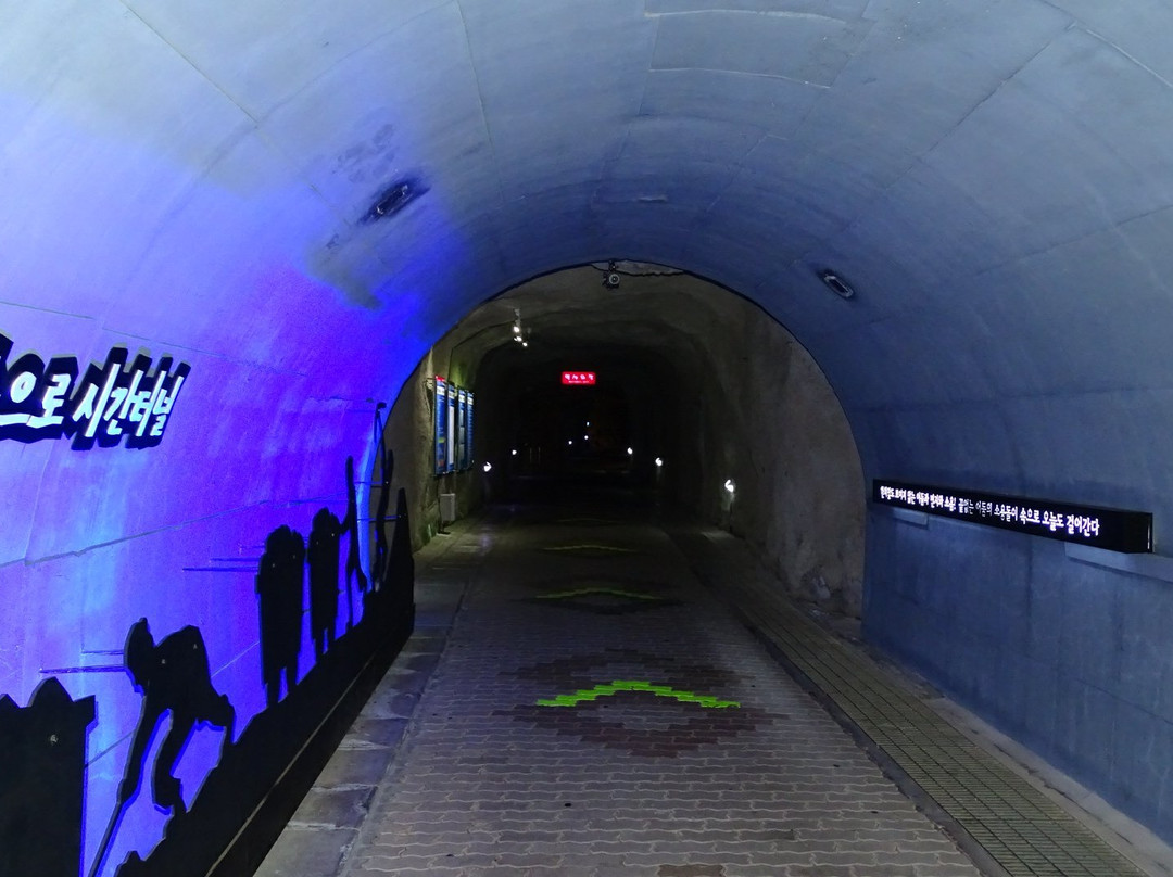 Jeongseon Hwaam Cave-旌善郡必去景点