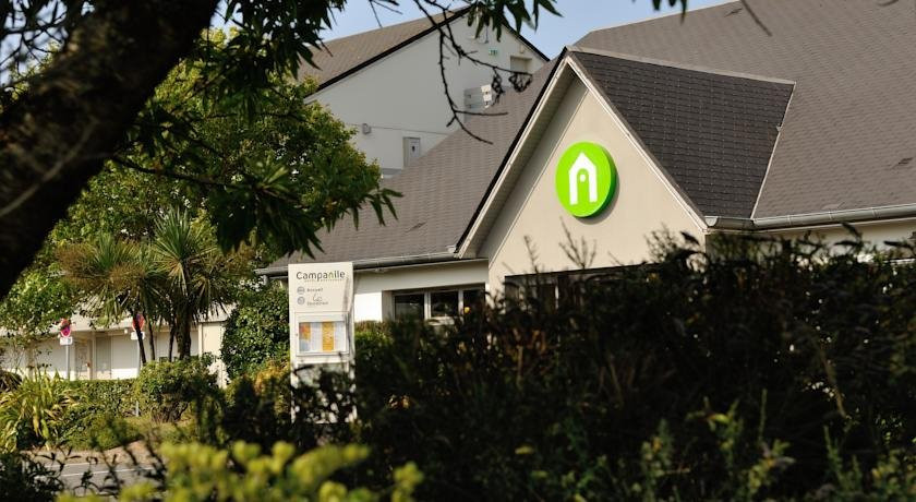 洛里昂 - 兰内斯特钟楼酒店主图