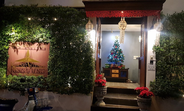 德坎万酒店主图