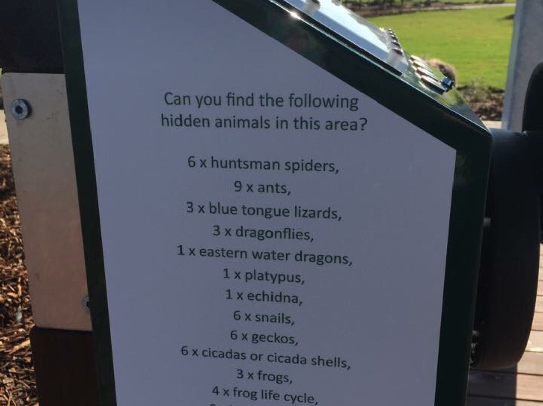 Harpley Estate Playground景点图片
