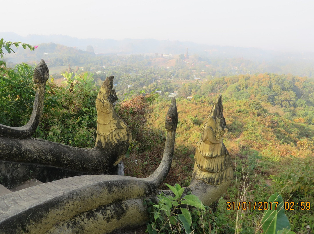 Shwe Taung Pagoda景点图片