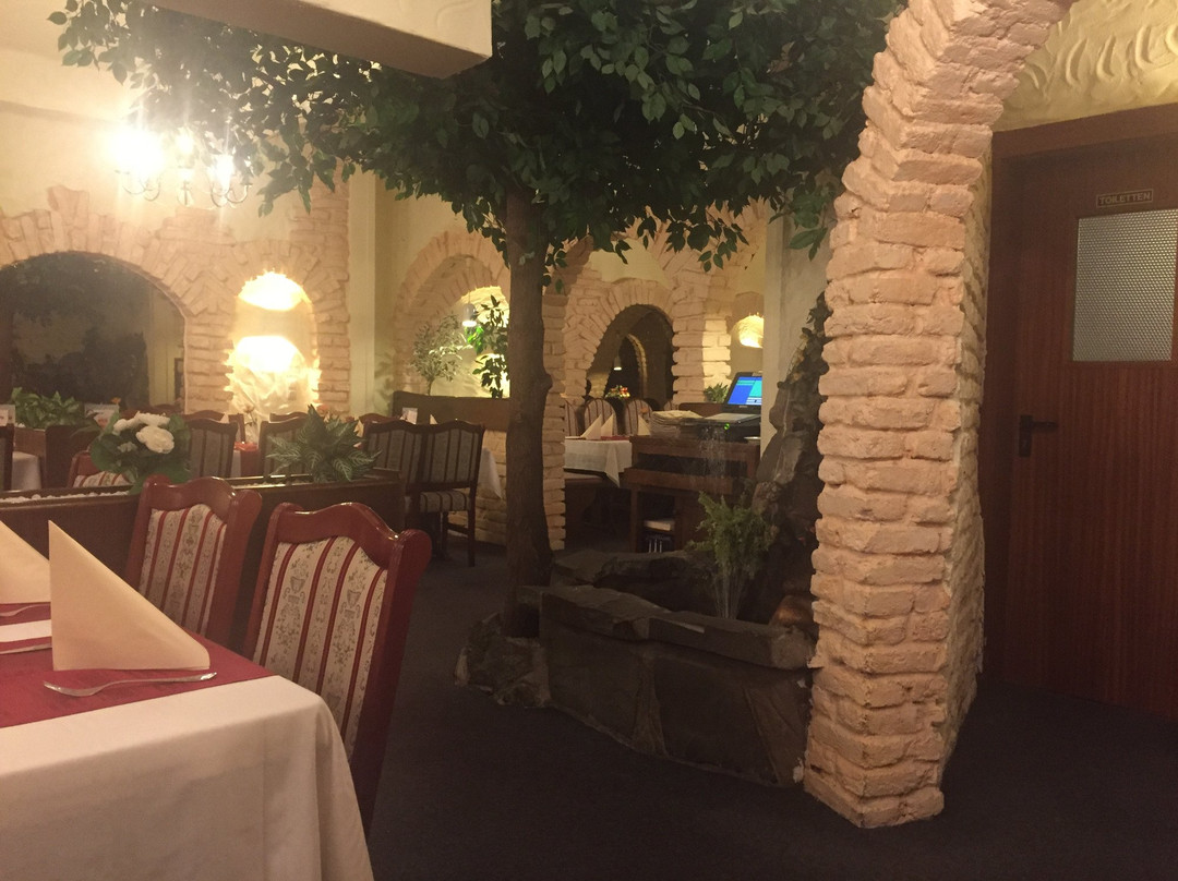Velbert餐馆和美食-Restaurant El Dorado Weidenhof