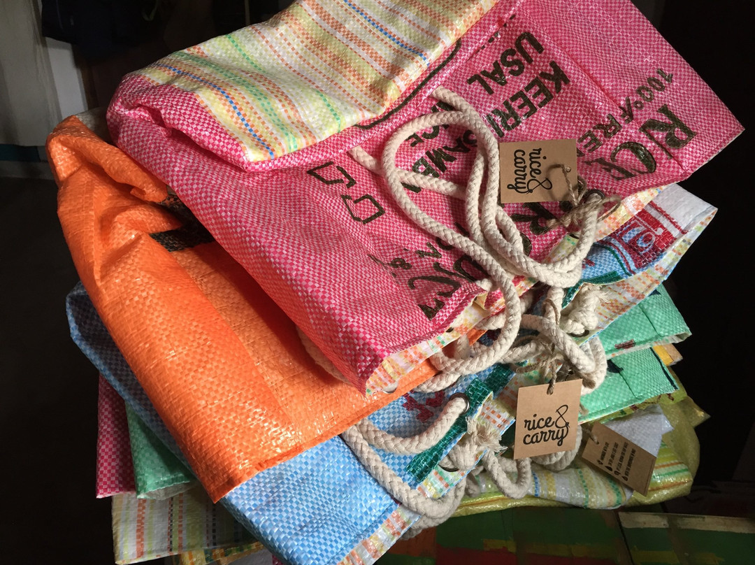 Rice & Carry Bags Shop-阿鲁甘湾必去景点