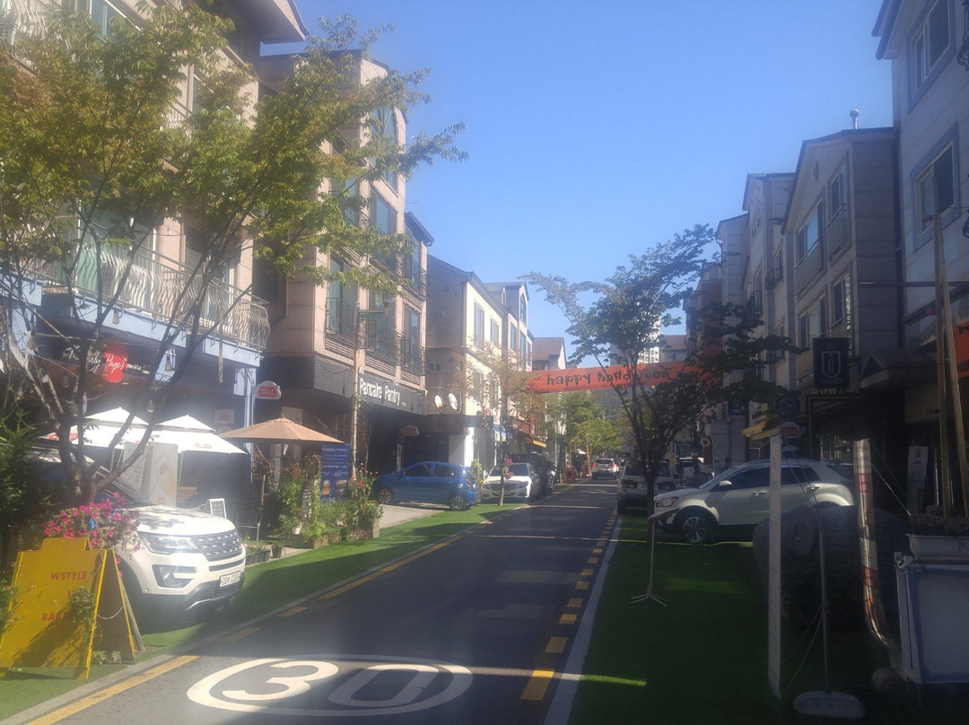 Jukjeon Cafe Street-龙仁市必去景点