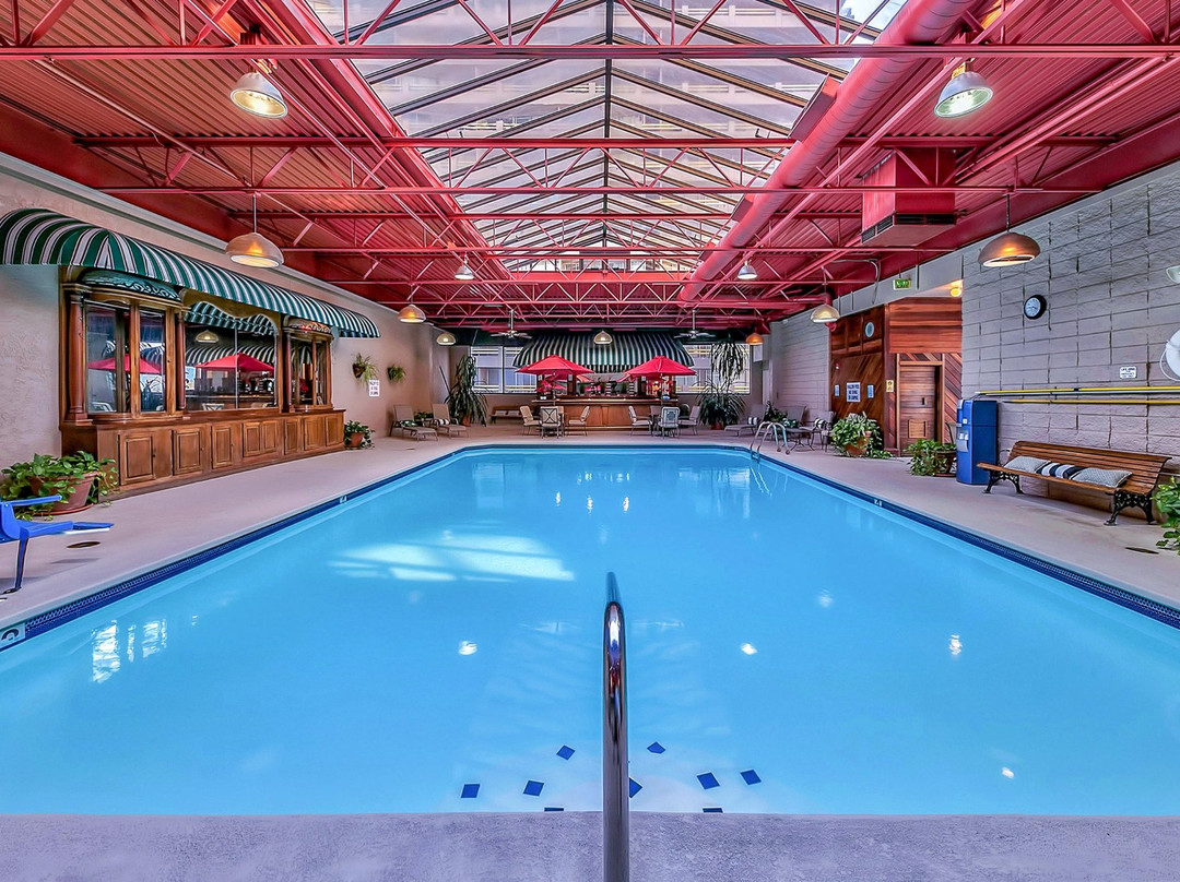 里诺广场度假村俱乐部酒店