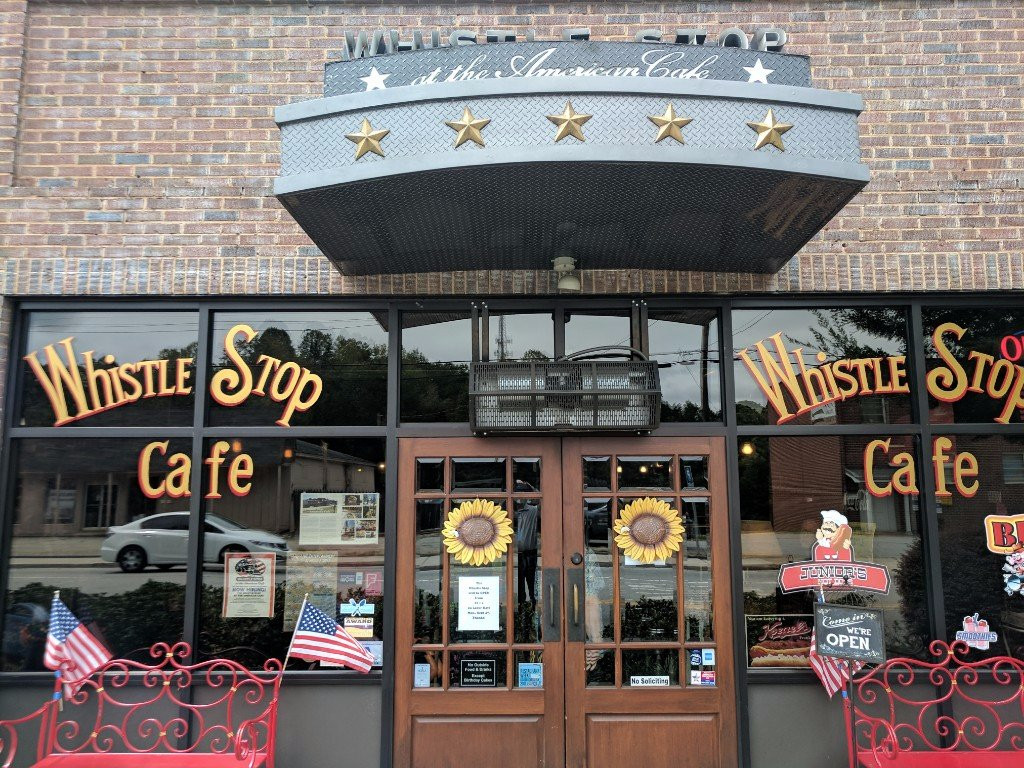 Travelers Rest餐馆和美食-Whistle Stop at The American Cafe