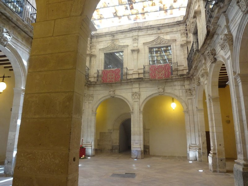 Museo Diocesano de Arte Sacro de Orihuela景点图片