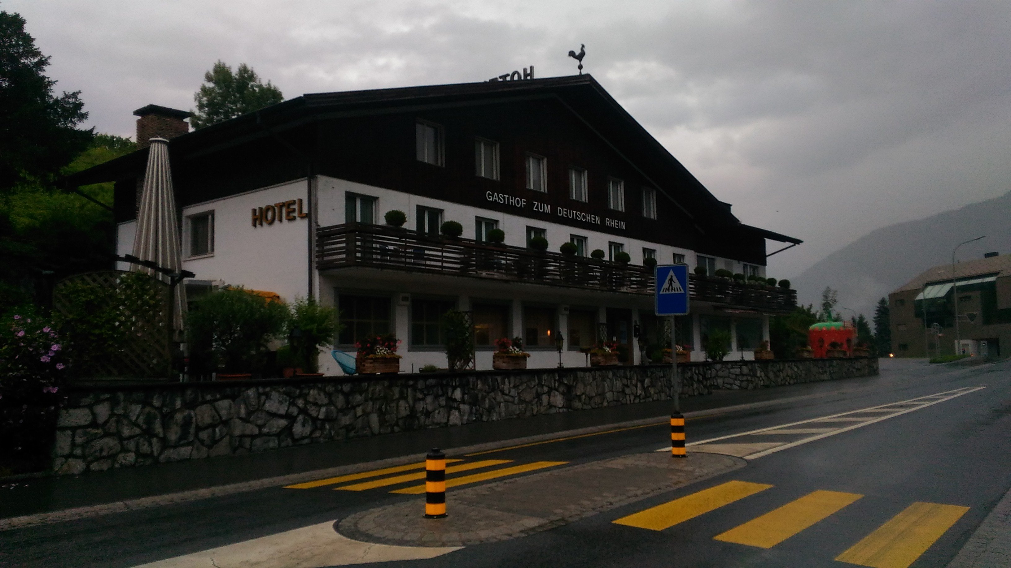 Hotel Deutscher Rhein-官方