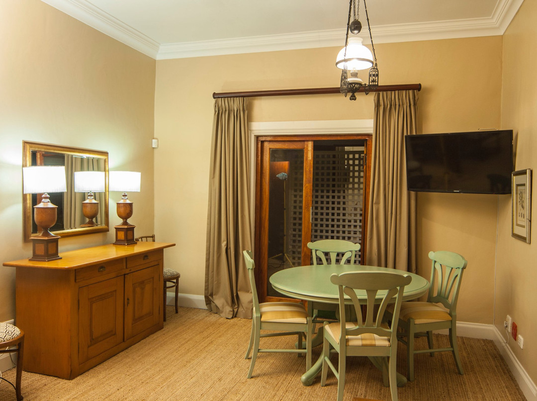 Morningside酒店住宿-Holland House B&B Durban