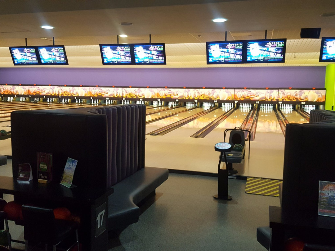 Premier Bowl & Laser-绍斯波特必去景点