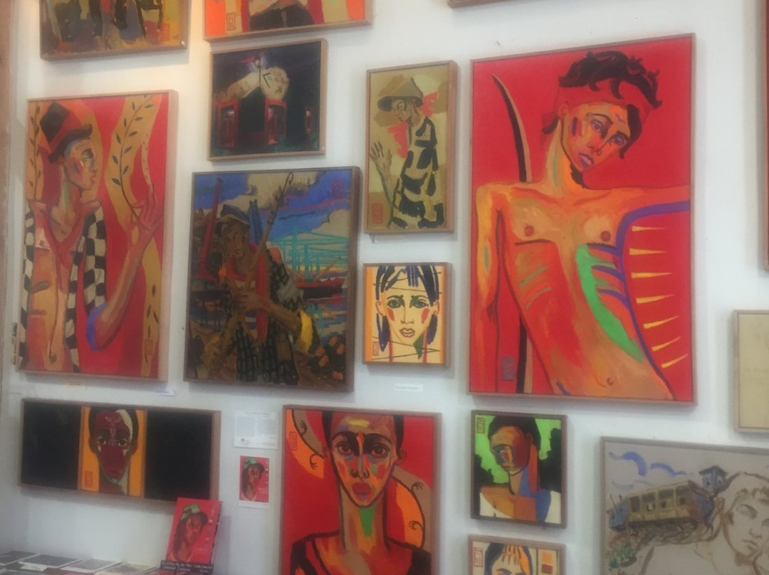 Galería de Arte Bahia Utopica-瓦尔帕莱索必去景点