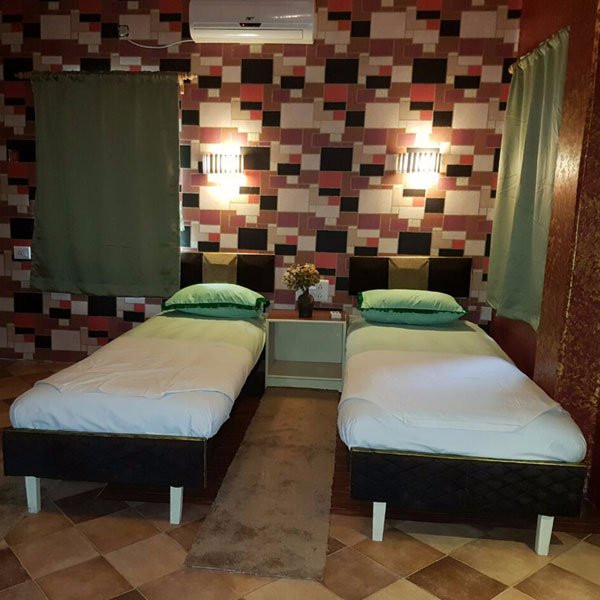 Iris Hotel Falta主图