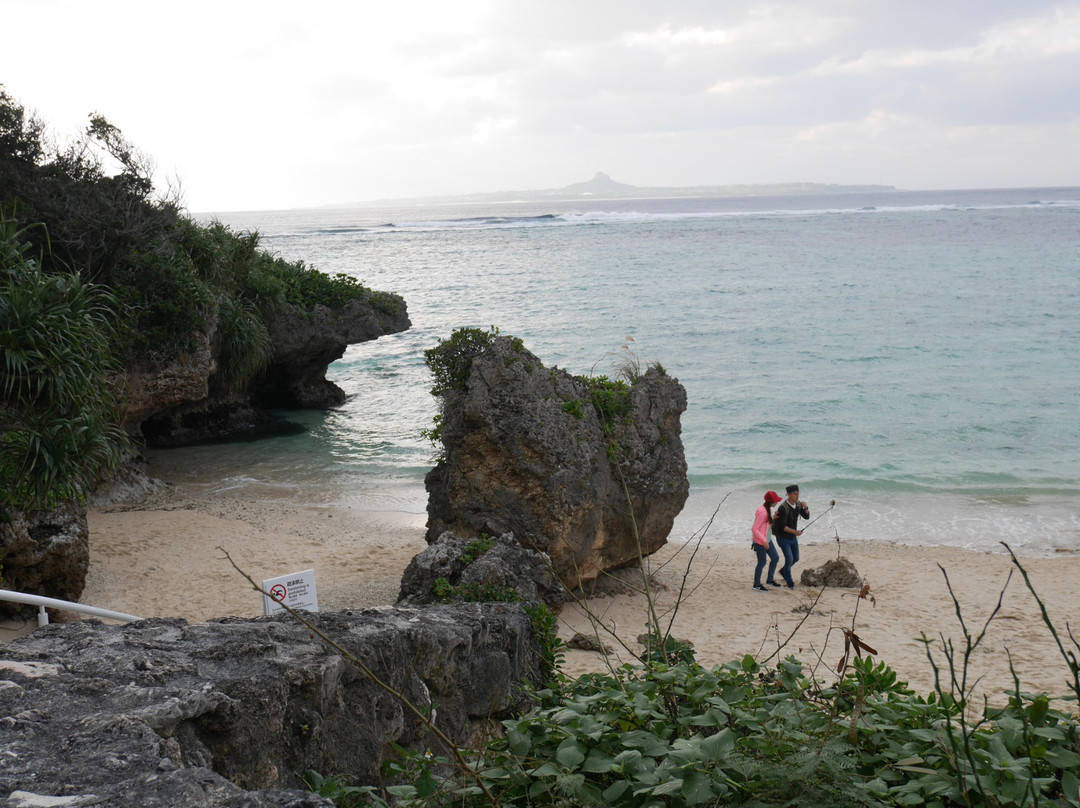 Kame no Hama Beach-本部町必去景点