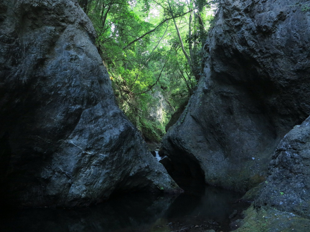 Yonjuhachigama of Fukasawa River-寄居町必去景点