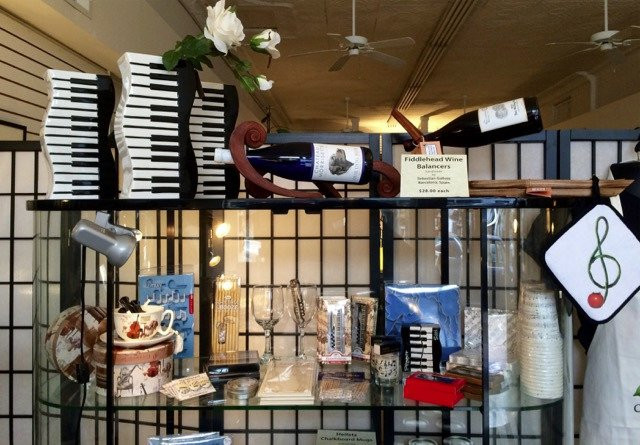 Heifetz Institute Gift Shop-斯汤顿必去景点