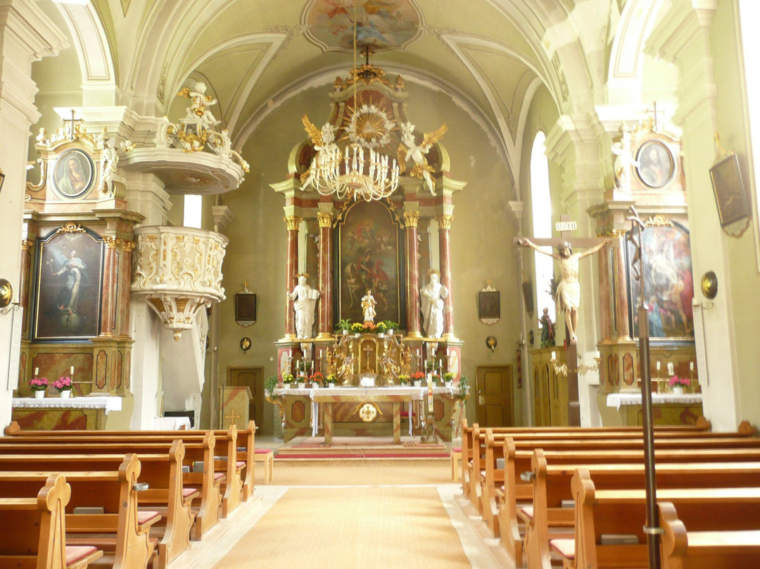 Pfarrkirche Heiliger Martin-Gries im Sellrain必去景点