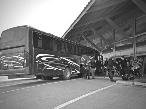 Buses Maria Jose-纳塔莱斯港必去景点