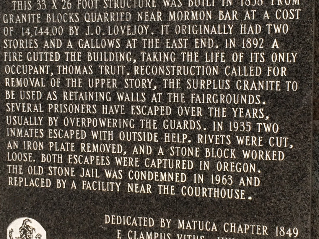 Mariposa County's Old Stone Jail-马里波萨必去景点