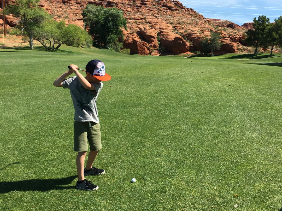 Dixie Red Hills Golf Course-圣乔治必去景点