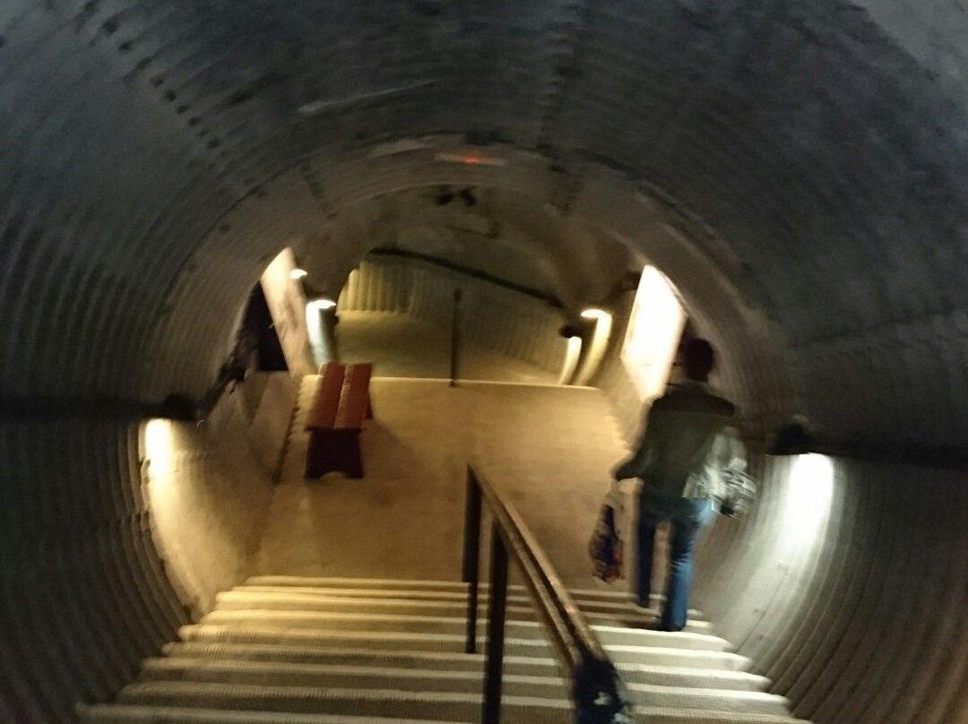 St Margaret's Cave-丹弗姆林必去景点