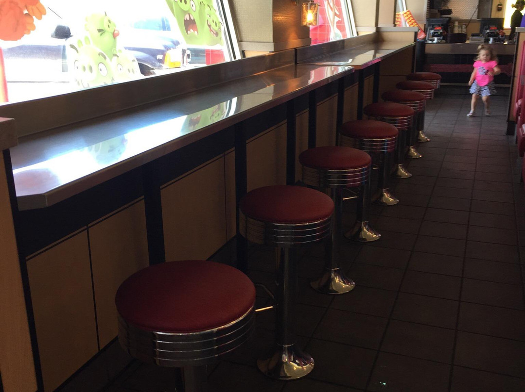 Little Chute餐馆和美食-McDonald's