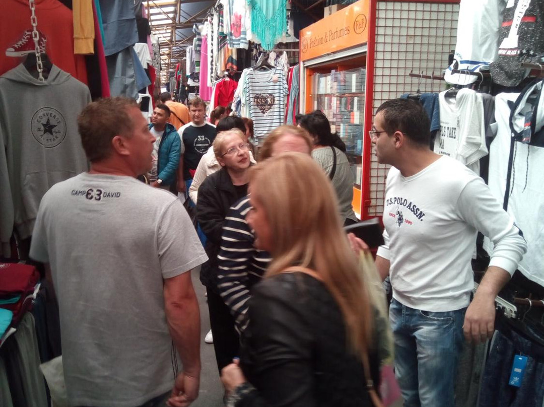 Buvljak Flea Market景点图片