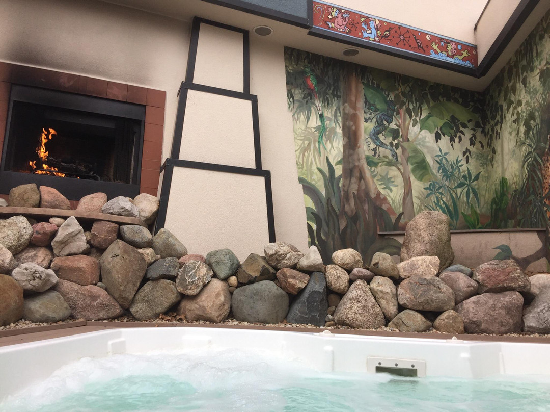Oasis Hot Tub Gardens景点图片