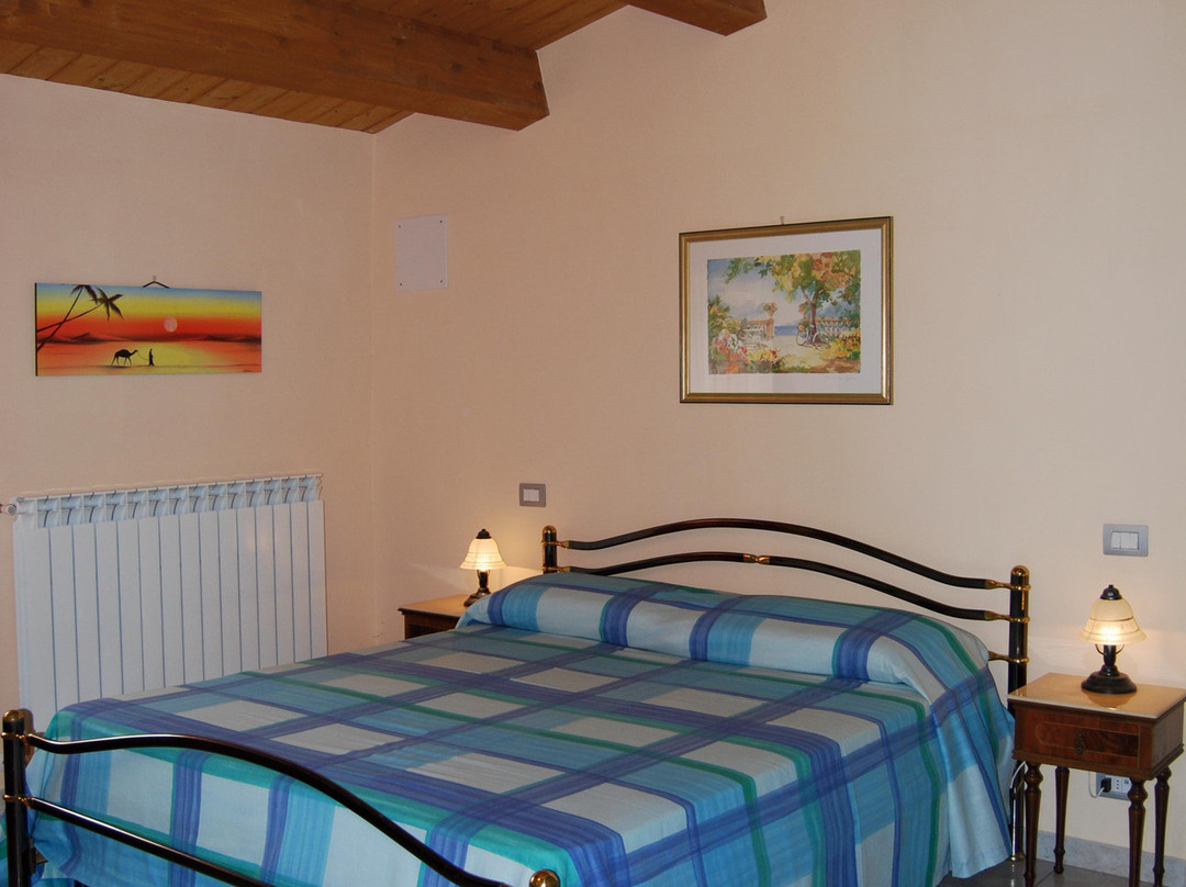 Introdacqua酒店住宿-Il Girasole