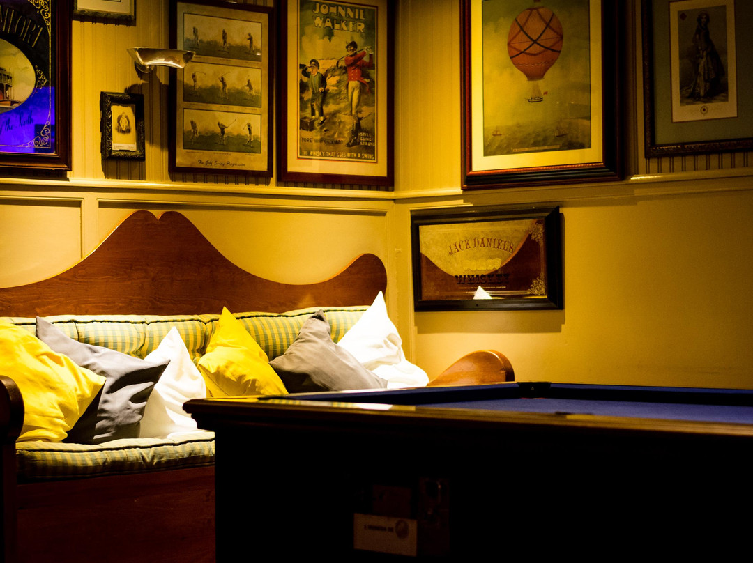 Pub Night-Castro Urdiales必去景点