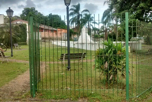 Fonte Velha ou Fontinha-巴拉那瓜必去景点