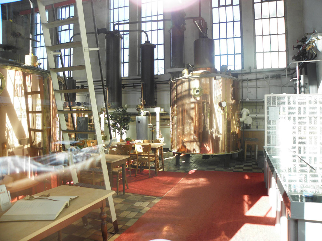 Weinbrennerei Dujardin Museum景点图片