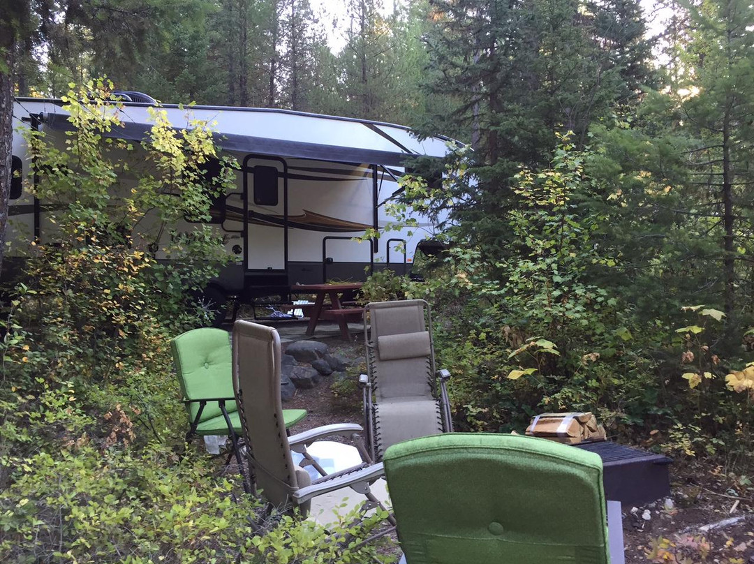 Mountain Meadow RV Park & Cabins