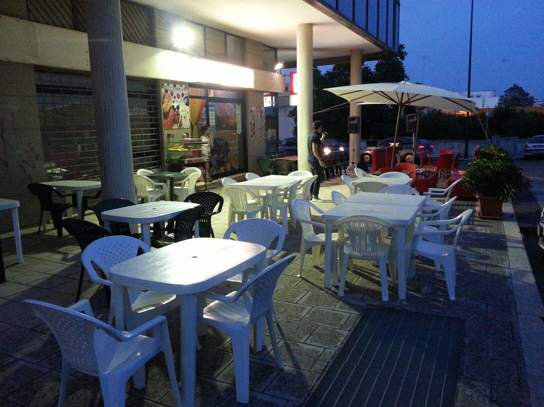 Cutrofiano旅游景点-Funny Bar