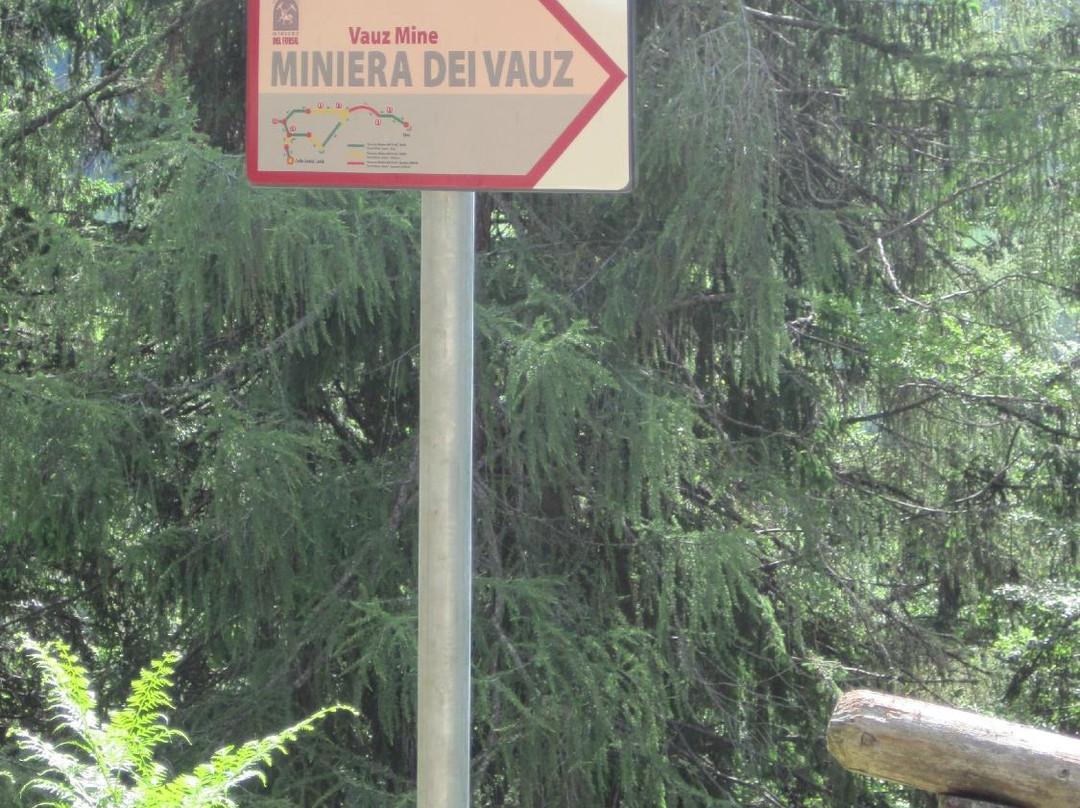 Miniere del Fursil-Colle Santa Lucia必去景点