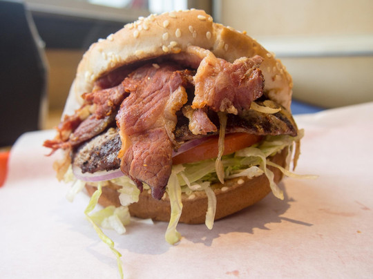 Jim's Famous Quarterpound Burger