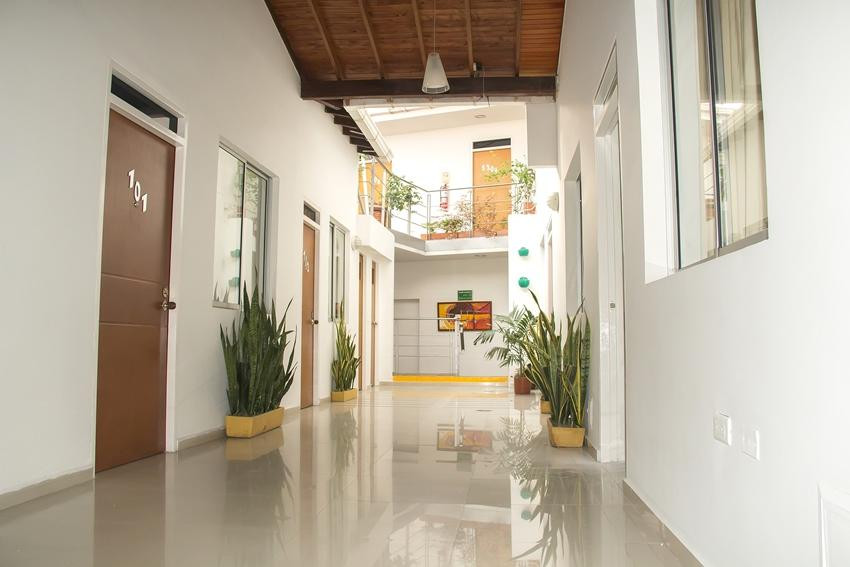 Hotel B`Quin Plaza主图