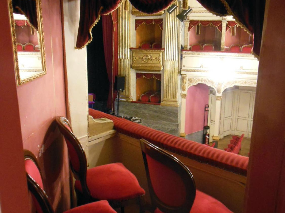 Teatro Toselli-库内奥必去景点